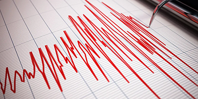 AKDENİZDE KORKUTAN DEPREM